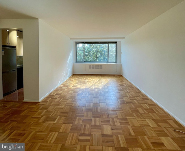 4200 Cathedral Ave NW Unit 918, Washington, DC 20016 - empty room featuring baseboards
