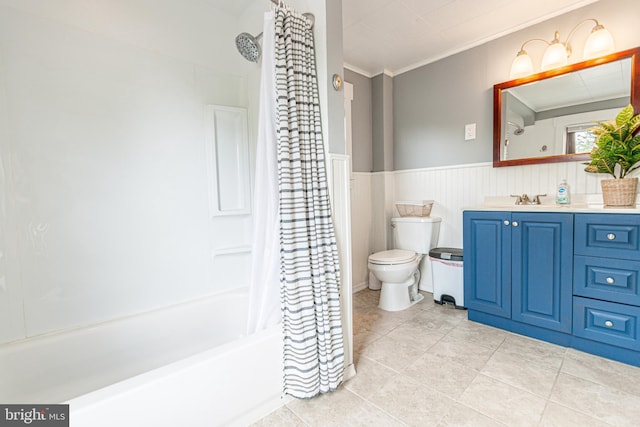 23 Ridge Ave, Hanover, PA 17331 - full bath featuring toilet, vanity, shower / bath combination with curtain, tile patterned flooring, and ornamental molding