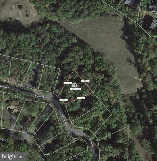 1114 Lakeview Dr, Cross Junction, VA 22625