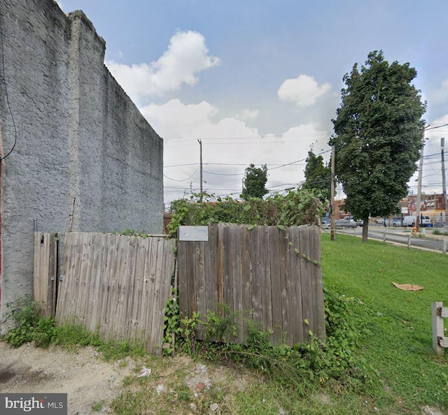 213 W Hazzard St, Philadelphia, PA 19133