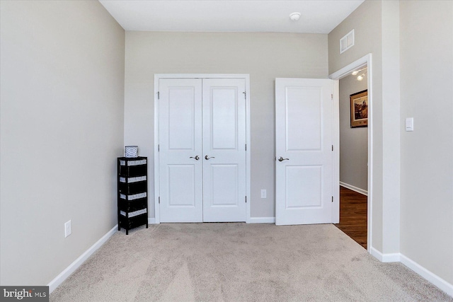27 Quiet Creek Dr, Gettysburg, PA 17325 - unfurnished bedroom featuring carpet and a closet