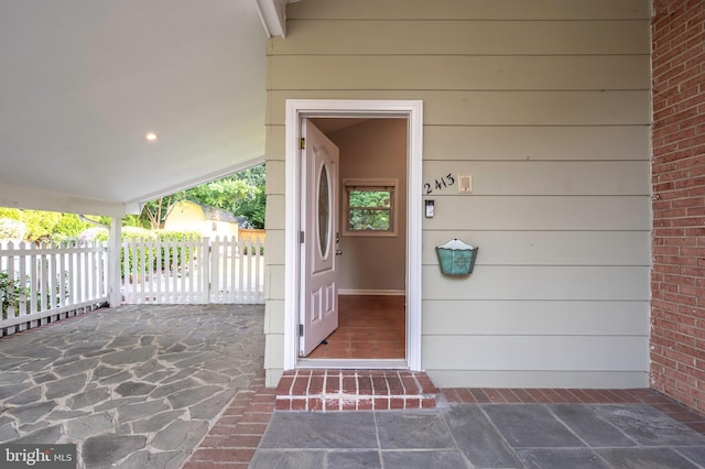 2413 Childs Ln, Alexandria, VA 22308 - property entrance
