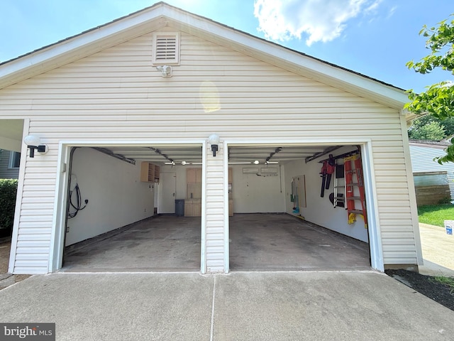 231 E Juniper Ave, Sterling, VA 20164 - view of detached garage