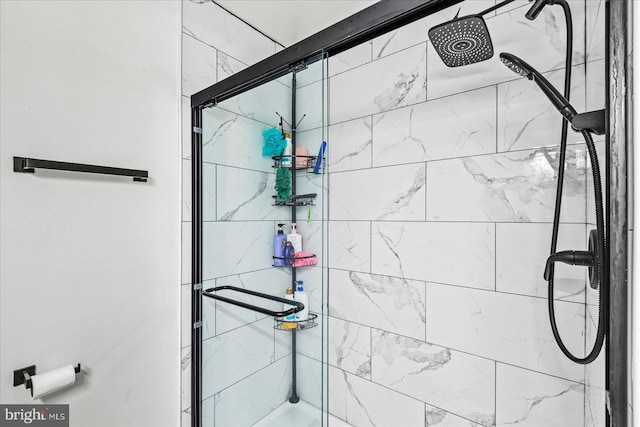2569 N Independence Dr, Montross, VA 22520 - full bathroom with a shower stall