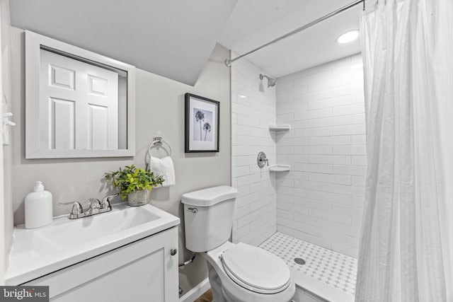 8450 Kavanagh Rd, Dundalk, MD 21222 - full bath featuring vanity and tiled shower