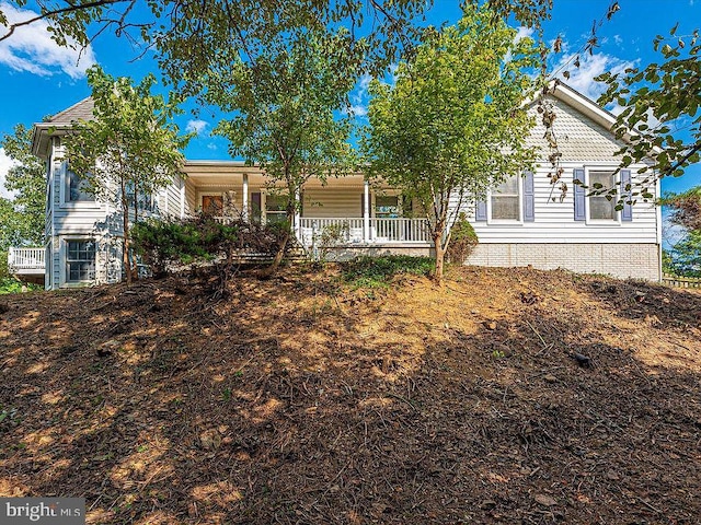5529 Ferrero Ln, Keedysville, MD 21756 - view of front of house featuring a porch