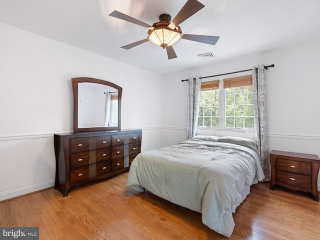 2 N Pheasants Rdg N, Wilmington, DE 19807 - bedroom featuring light wood finished floors and a ceiling fan