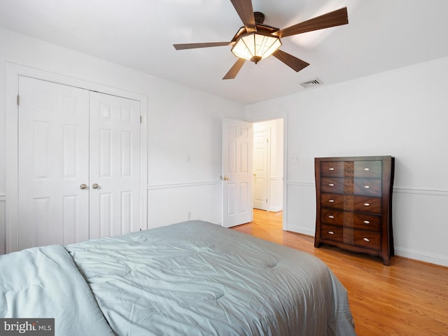 2 N Pheasants Rdg N, Wilmington, DE 19807 - bedroom featuring light wood-type flooring, a closet, a ceiling fan, and baseboards