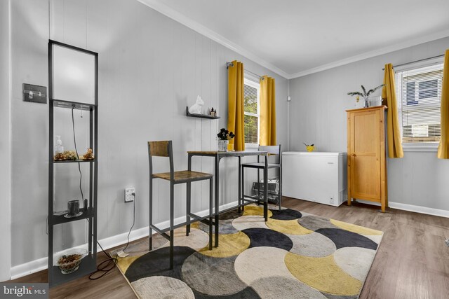 2821 Banks Ct, Dumfries, VA 22026 - living area featuring ornamental molding and wood finished floors