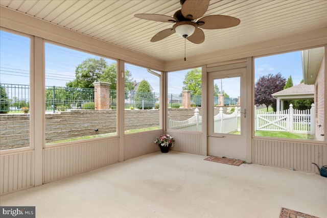 13336 Marquise Dr, Hagerstown, MD 21742 - unfurnished sunroom featuring ceiling fan and plenty of natural light