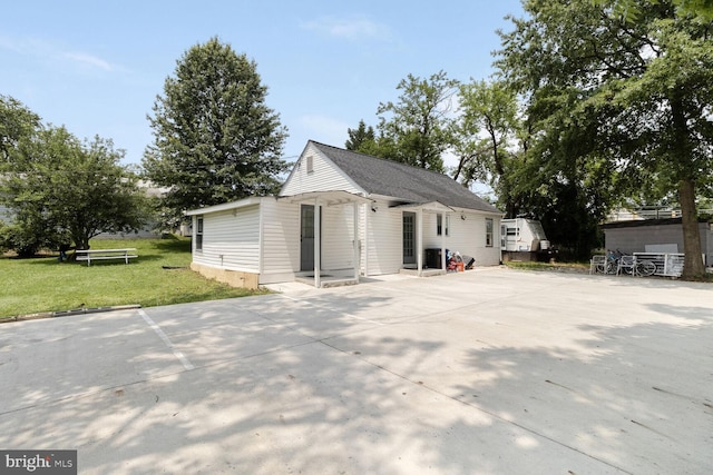 104 Ferndale Rd, Glen Burnie, MD 21061 - view of outbuilding featuring concrete driveway and entry steps
