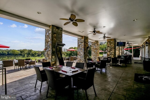 18510 Barton Creek Pl, Leesburg, VA 20176 - view of patio / terrace featuring outdoor dining area and a ceiling fan