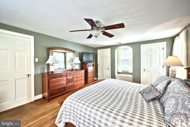 3172 N George St, Emigsville, PA 17318 - bedroom featuring wood finished floors, ceiling fan, and baseboards