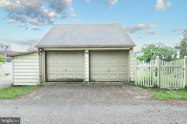 3172 N George St, Emigsville, PA 17318 - view of detached garage