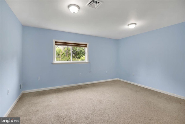 96 Gunhart Rd, Mohnton, PA 19540 - carpeted empty room featuring baseboards