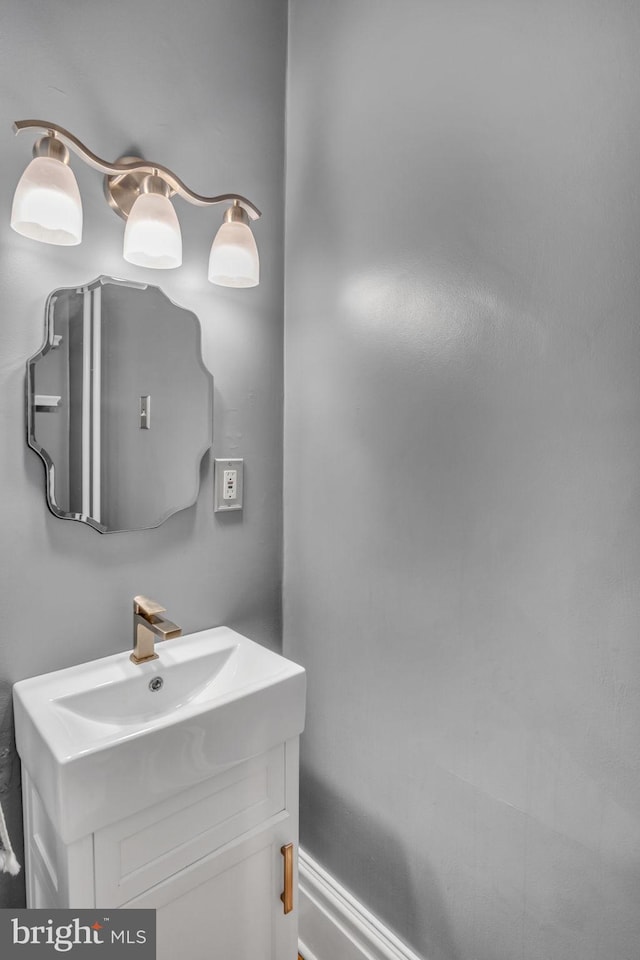 302 Bailey St, New Cumberland, PA 17070 - bathroom with vanity