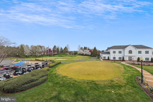 13298 Fieldstone Way, Gainesville, VA 20155 - view of green lawn featuring a putting green