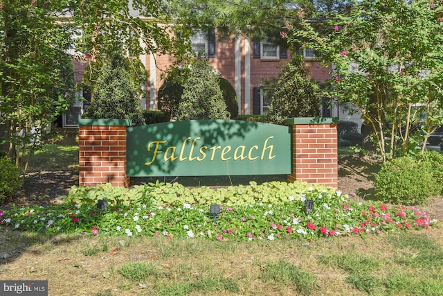 9417 Reach Rd, Potomac, MD 20854 - view of community sign