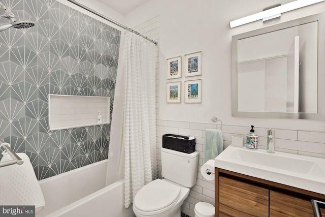 4020 35th St Unit B, Mount Rainier, MD 20712 - full bath featuring tile walls, vanity, and shower / bath combination with curtain