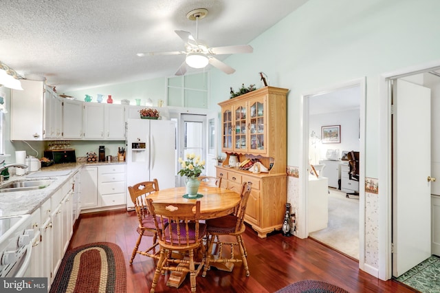 1534 Benton Hollow Rd, Drumore, PA 17518 - dining area with vaulted ceiling, dark wood-style floors, a ceiling fan, and a textured ceiling