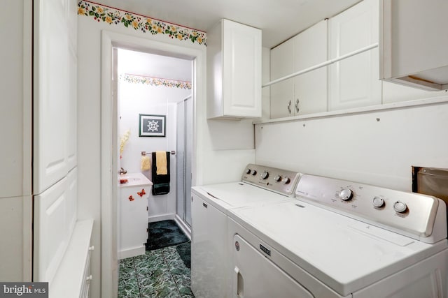 1534 Benton Hollow Rd, Drumore, PA 17518 - laundry area with washing machine and clothes dryer and cabinet space