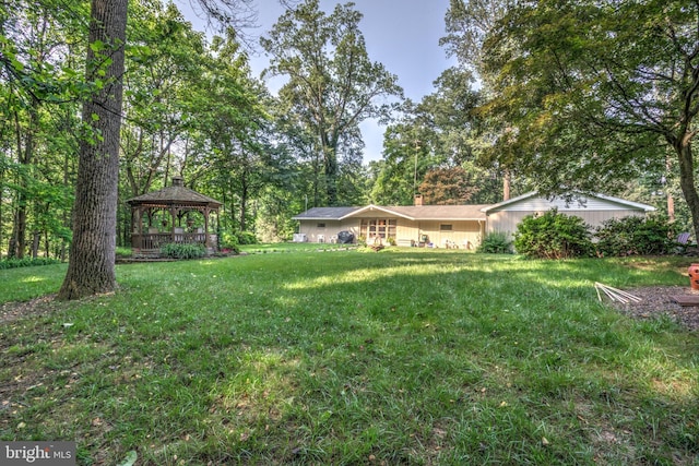 1534 Benton Hollow Rd, Drumore, PA 17518 - view of grassy yard featuring a gazebo