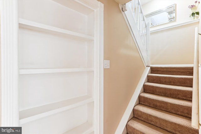 1646 Sierra Woods Dr, Reston, VA 20194 - view of stairway