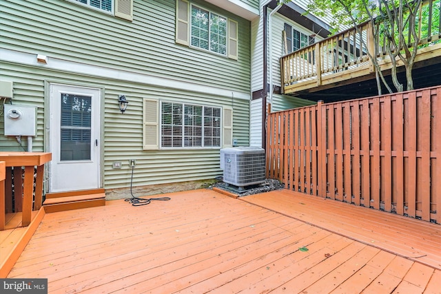1646 Sierra Woods Dr, Reston, VA 20194 - deck featuring central AC