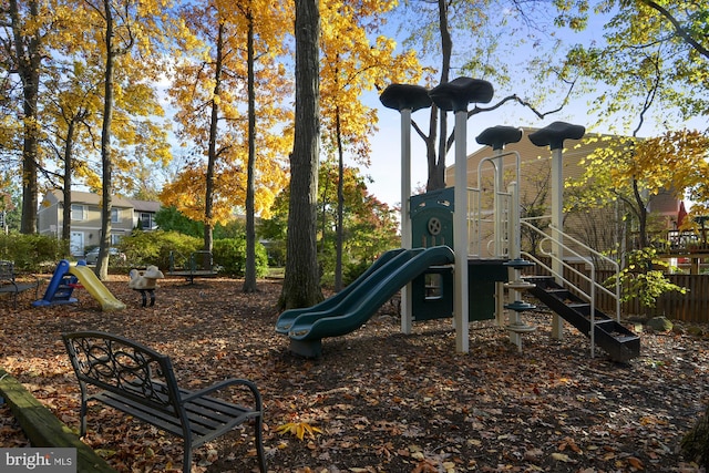1646 Sierra Woods Dr, Reston, VA 20194 - view of community playground