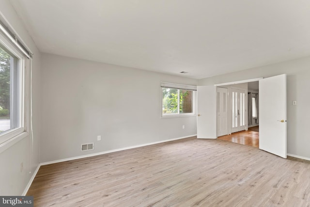 402 Sugarland Run Dr, Sterling, VA 20164 - unfurnished room featuring light wood-type flooring