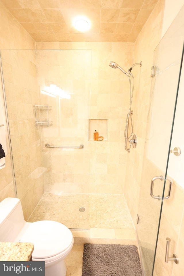 1622 19th St NW Unit 2, Washington, DC 20009 - full bathroom with a shower stall and toilet