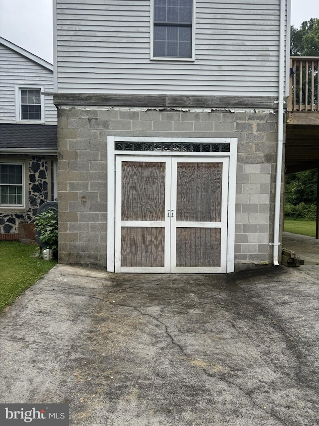 3236 George St, Baltimore, MD 21220 - view of garage