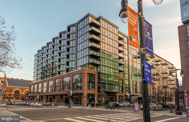 1300 4th St SE Unit 715, Washington, DC 20003 - view of building exterior