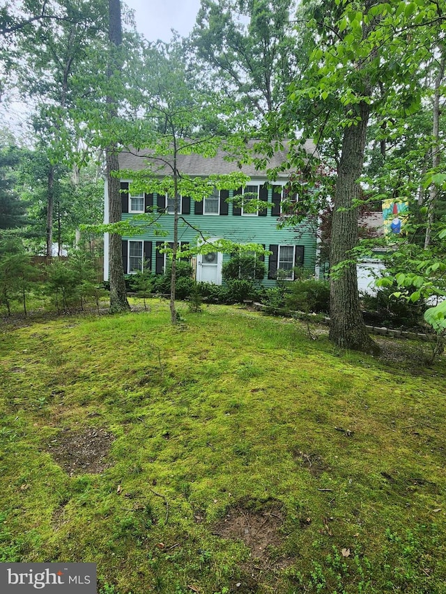 13 Plymouth, Tabernacle, NJ 08088 - view of front of home featuring a front yard