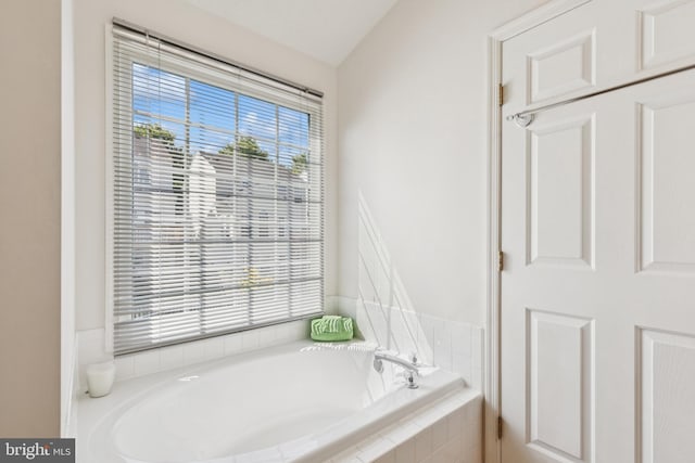 8309 Pigeon Fork Ln, Laurel, MD 20724 - full bath with a garden tub