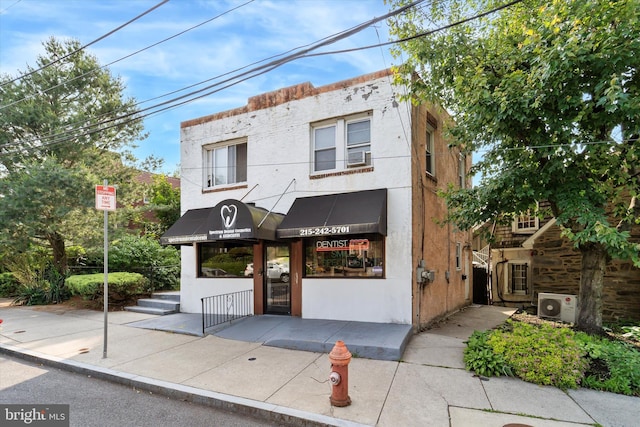 3 W Gowen Ave, Philadelphia, PA 19119 - view of front of home with stucco siding