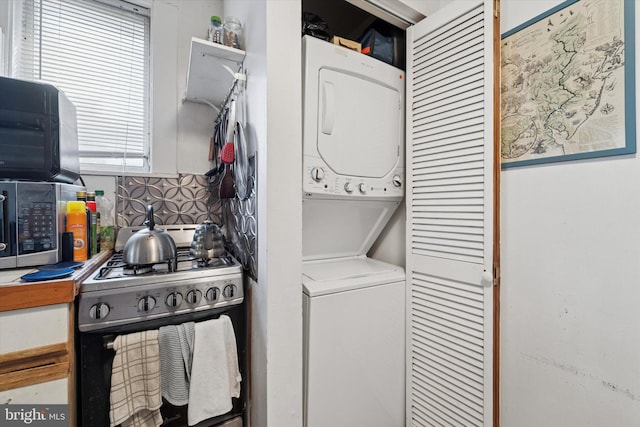 3 W Gowen Ave, Philadelphia, PA 19119 - laundry area with stacked washer / drying machine