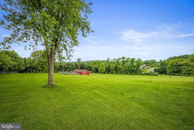 2997 Patapsco Rd, Finksburg, MD 21048 - view of green lawn featuring an outdoor structure and a barn