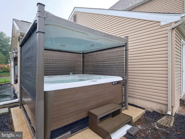 365 Newgate Rd, Langhorne, PA 19047 - view of patio with a hot tub