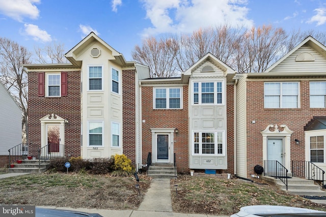 822 Faraway Ct, Bowie, MD 20721 - townhome / multi-family property featuring brick siding and entry steps
