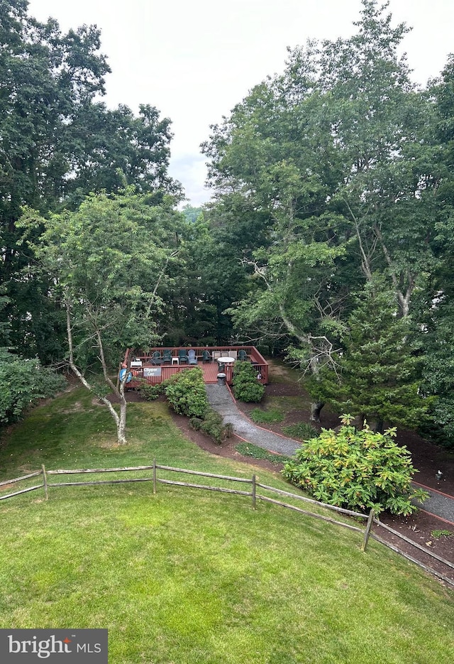 2900 Shipmaster Way Unit 302, Annapolis, MD 21401 - view of yard featuring a wooden deck