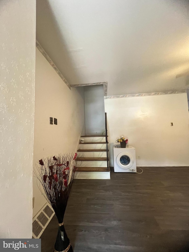 1206 Lakeshore Dr, Camden, NJ 08104 - stairway with wood finished floors and baseboards