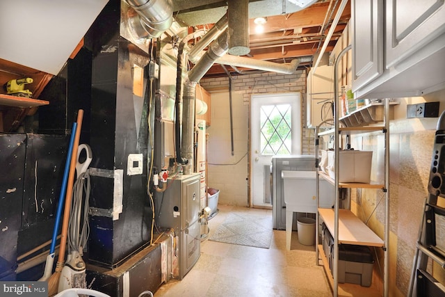 6212 Centaurus Ct, Burke, VA 22015 - basement featuring light floors and a sink