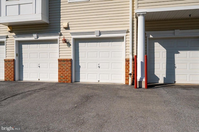 8607 Wintergreen Ct Unit 204, Odenton, MD 21113 - view of garage