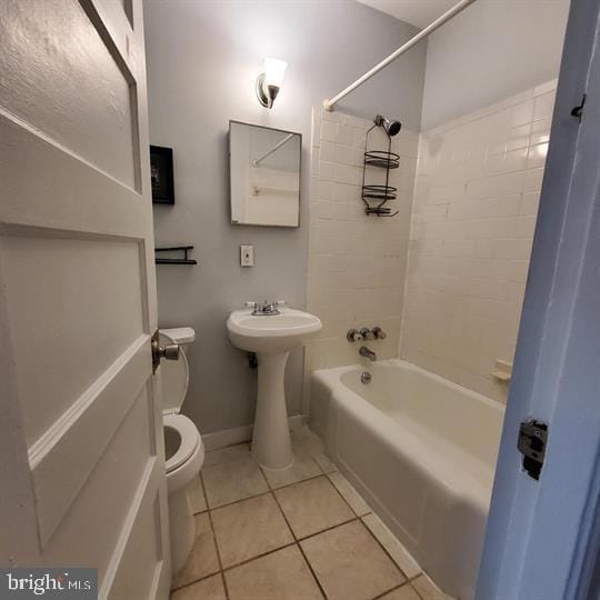 1212 Park Rd NW, Washington, DC 20010 - bathroom featuring tile patterned flooring and shower / bath combination