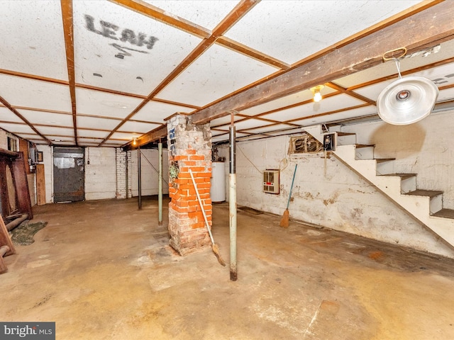 526 W Potomac St, Brunswick, MD 21716 - unfinished below grade area with water heater and stairs