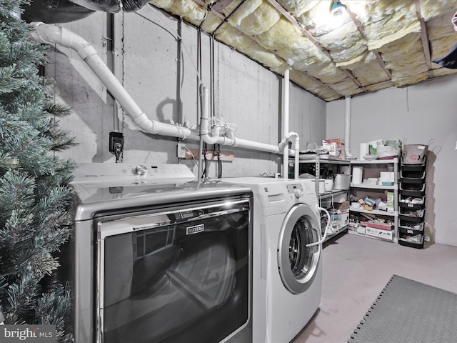 2 Marsha Dr, Cressona, PA 17929 - laundry room with washer and clothes dryer