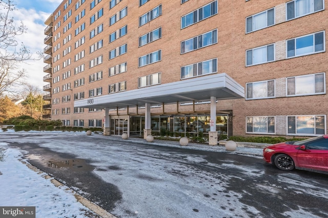 1900 Lyttonsville Rd Unit 818, Silver Spring, MD 20910 - view of apartment building / complex
