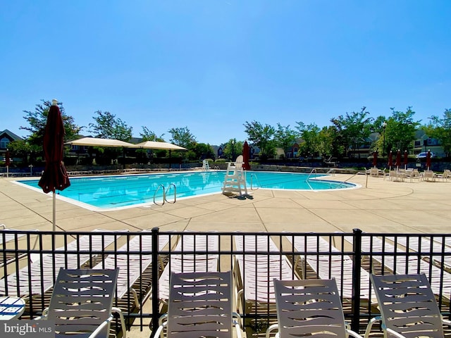 42806 Longworth Ter, Chantilly, VA 20152 - community pool featuring a patio