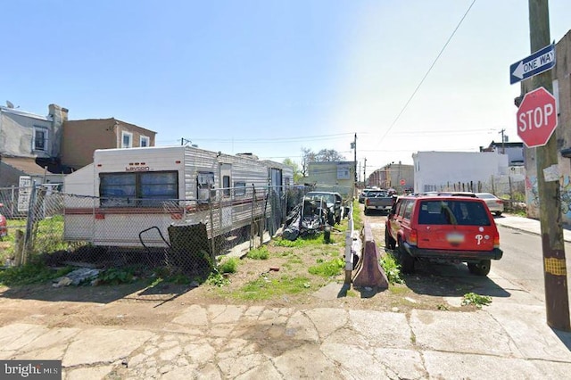 194 W Monmouth St, Philadelphia, PA 19133
